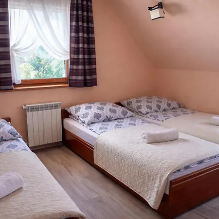 Pod Tatrami Bed & Breakfast Bukowina Tatrzańska