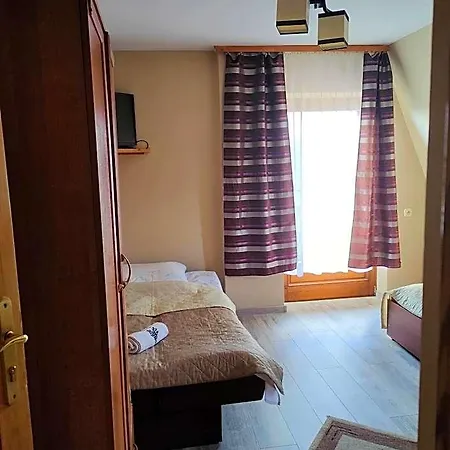 Pod Tatrami Widok Na Tatry, Sauna, Parking, Blisko Term Bukovina 3* Bukowina Tatrzańska